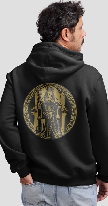 Impression, flocage d'un logo sur le dos d'un sweat noir