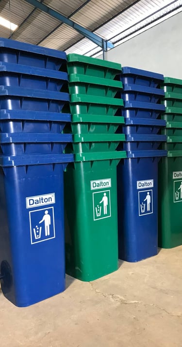 Tempat Sampah Dalton 240 Liter