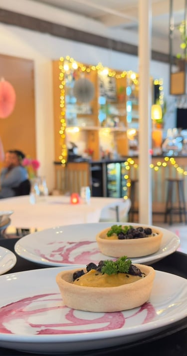 Queertopia vegan dinner 