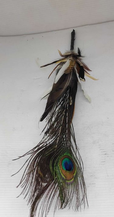 "Bohemian feather hair clip–tribal natural peacock and bird feathers-Export-oriented"