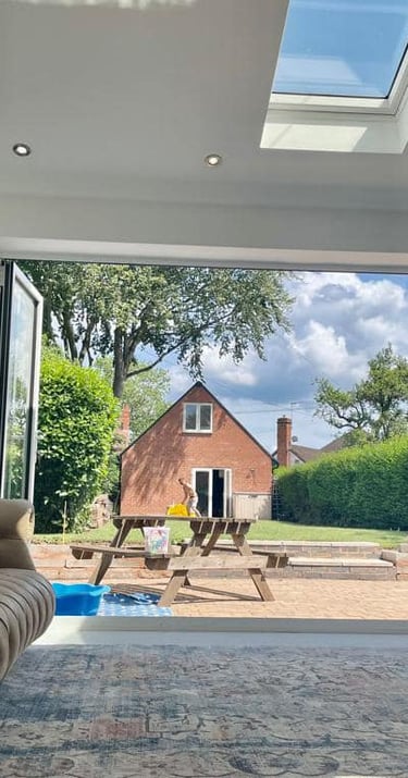 Single-storey home extension with skylights in Worcester