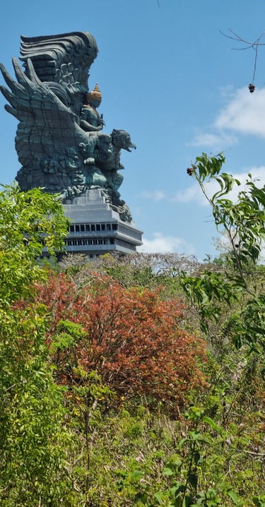 Garuda-Wisnu-Statue in Uluwatu