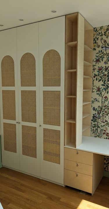 dressing et bureau avec portes en cannage