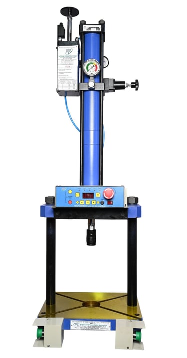 2-pillar plain hydro pneumatic press machine built by national pneumatic systems in vasai used for cutting embossing etc.