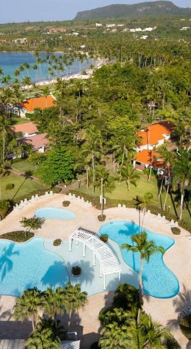 wyndham alltra samana from above