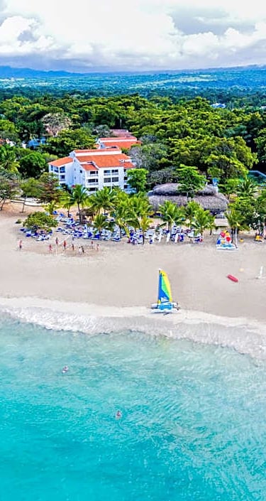 Viva  Heavens By Wyndham beach