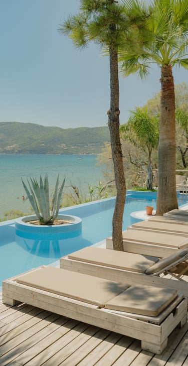 Gloria Maris Hotel Suites and Villa infinity pool