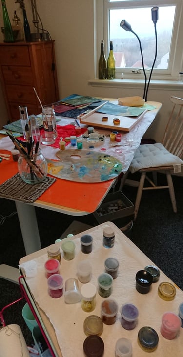 Gouache painting session