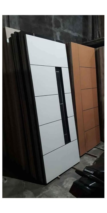 Pintu Cat Duco