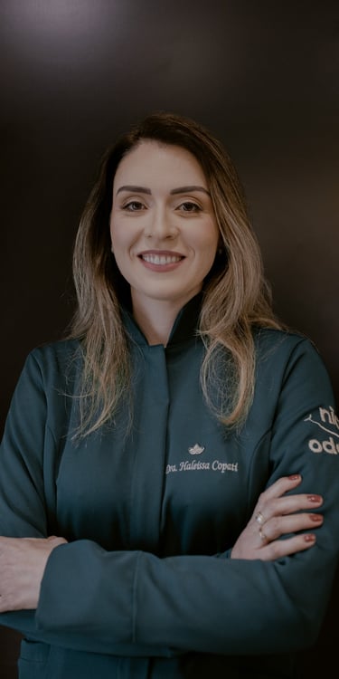 Dentista Dra. Haleissa Copati – Nice Odonto Barbacena