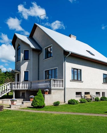 Namai Aukštutiniuose Kaniūkuose