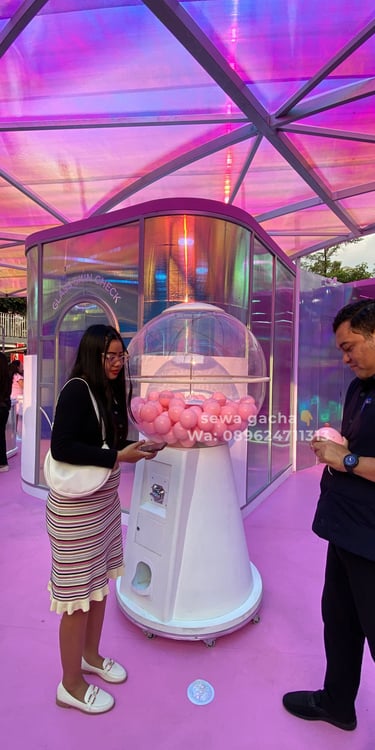 sewa mesin gachapon jumbo white indonesia