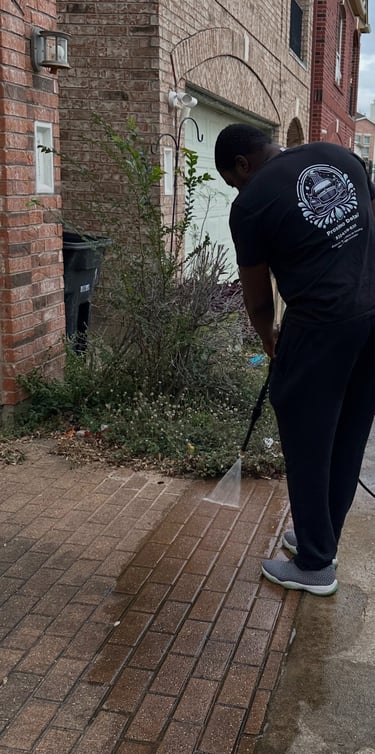 Driveway pressure washing Houston