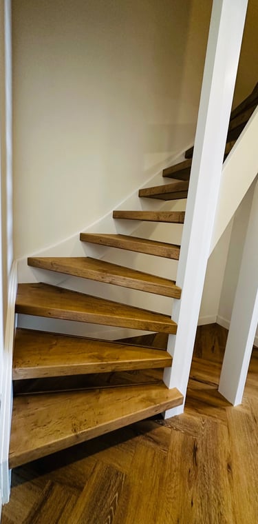 Open trap HPL rondom bekleding Diemen