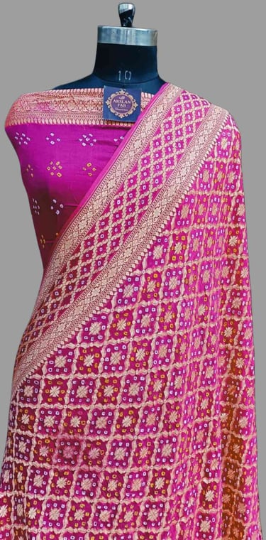 Hot Pink Zari Woven Georgette Bandhani Saree