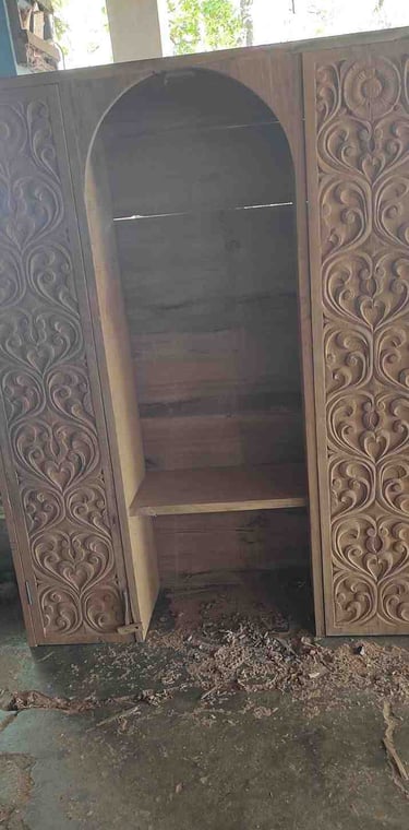 Teak Dressing Unit with Mirror and Storage Drawers – Contemporary Design