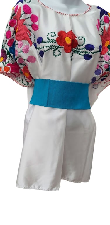 Mexican Blouse and skirt handmade in Mexico Tradiciones Norma Phoenix AZ