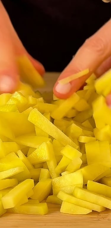 Cut the potatoes into small and thin slices