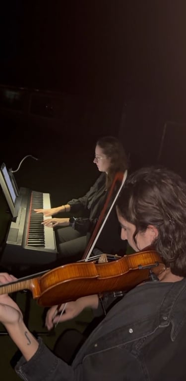 II CATA DE VINOS BAJO LAS ESTRELLAS 2024 (Aldara Otero «Violín» y Aldara Pérez «Piano»)