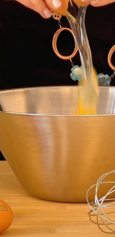 Preparare le uova per la Tortilla