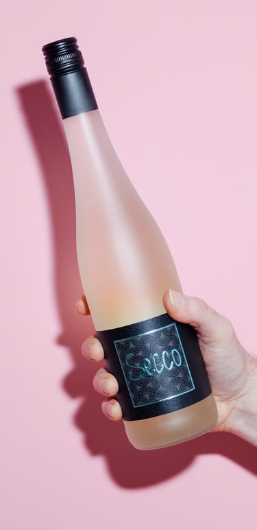 Siering Prosecco bottle.