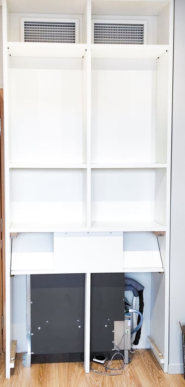 Meuble habillage clim Shelfi – Saint-Cloud – mélaminé blanc – diffusion optimisée de l’air