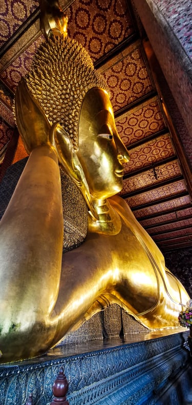 Reclining Buddha - Wat Pho - Bangkok