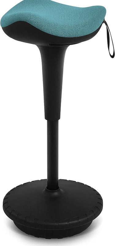 Tabouret assis debout