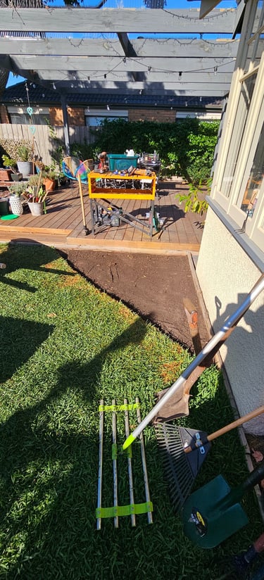 Landscaping, Lawn mowing, edging & all Gardening maintenance services