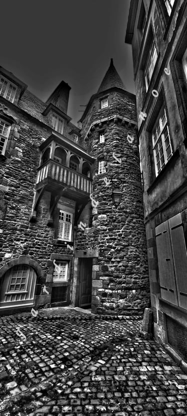 cour houssaye .St Malo