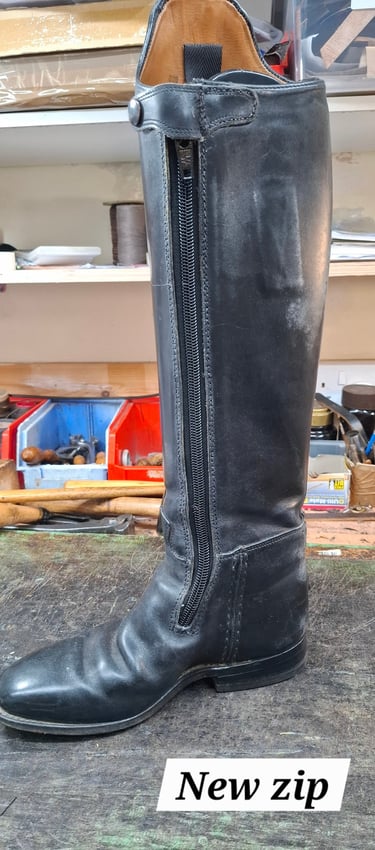 New zip in riding boot