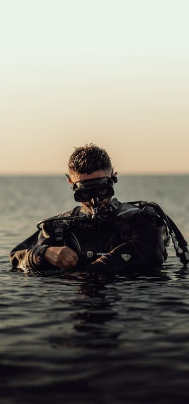 Seawall Dive Inspector Miami