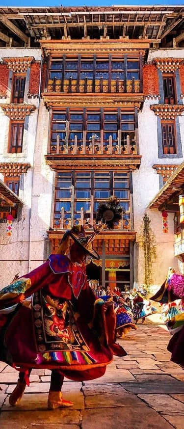Dance-of-Black-Hats-During-Religious-Masked-Dance-Festival-in-Bumthang-Jakar
