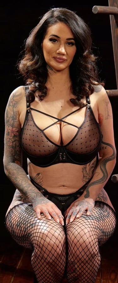 Sarah tel rose beurette