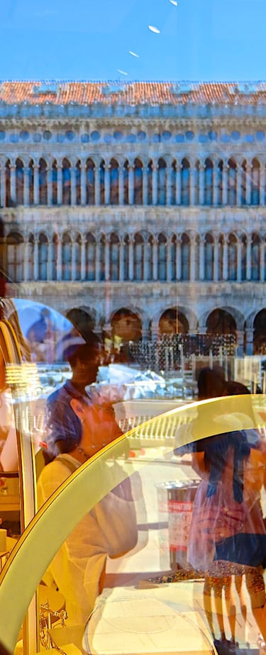 "Ven 11" © 2023 Heinz Lechner