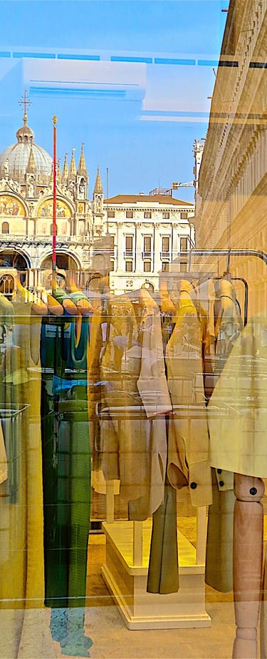 "Ven 17" © 2023 Heinz Lechner