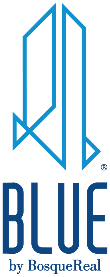Logo del desarrollo Blue Bosque Real torre de departamentos con vista al campo de golf