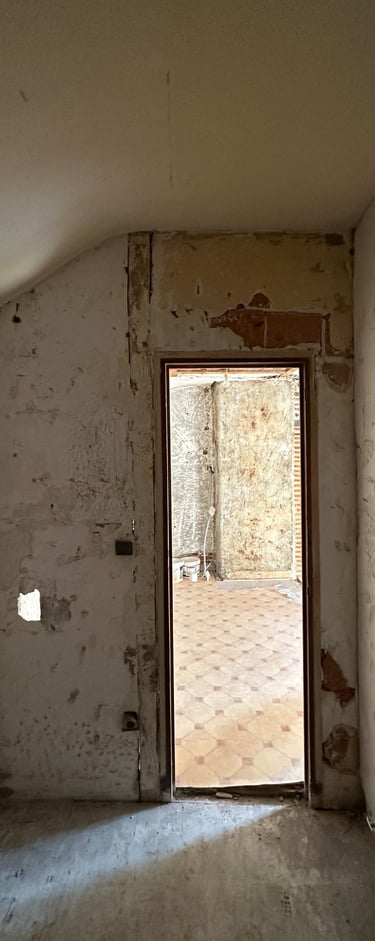 Salle de bain à rénover dans un duplex à Pau