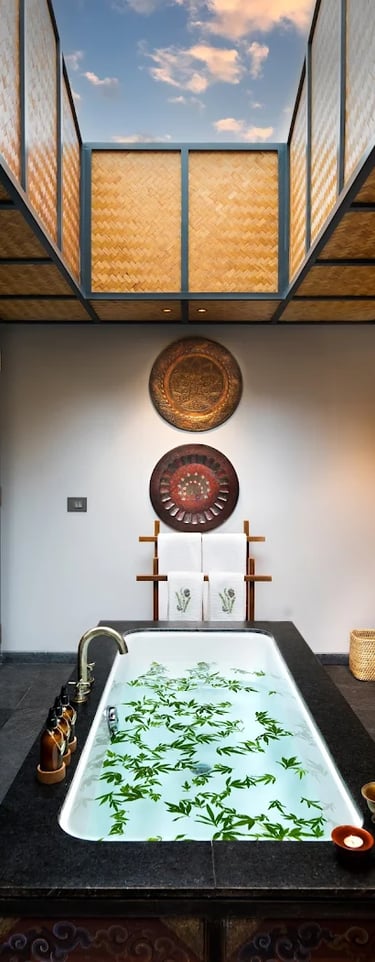 And-Beyond-Punakha-River-Lodge-Private-River-House-Bathroom-Interior