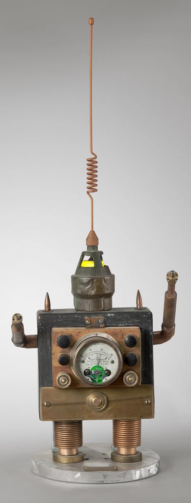 Found object robot named Hoyt by Santa Barbara artist Tal Avitzur.