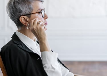 chef d'entreprise en pleine reflexion stratégique