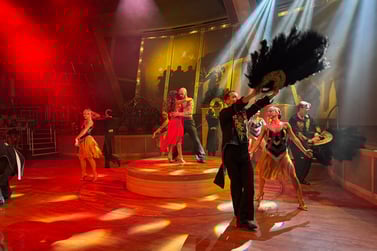 Cruises Down Under - cruise entertainment