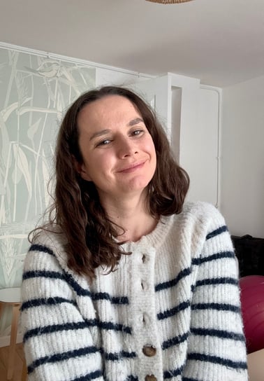 Morgane Dufil femme ostéopathe bébé Montreuil
