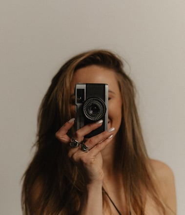 Veronica Dietz 1:1 Coach Tyche Digital Agency