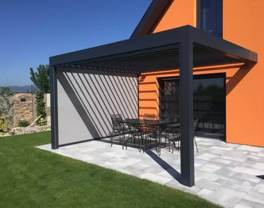 pergola noir marquises open