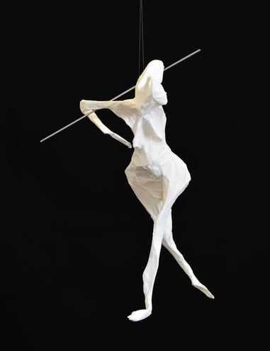 mobile sculpture papier personnage mouvement