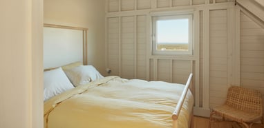 Chambre avec lit queen