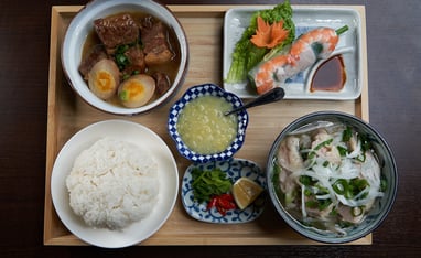 ベトナム風豚の角煮セット Vietnam 151A カフェレストラン