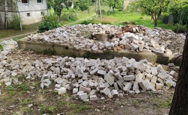 Namo griovimo darbų procesas