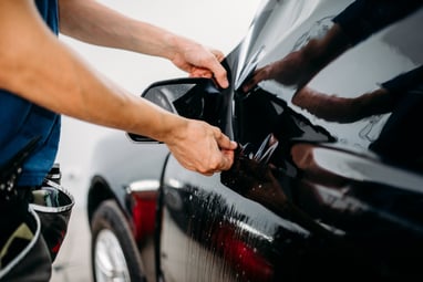 automobilių stiklų tamsinimas tonavimas